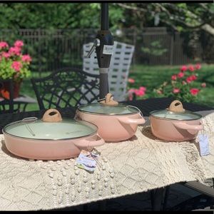 Pink Masterclass set of 3 pans with lids NEW